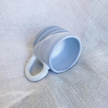 Load image into Gallery viewer, Blue swirls mug

