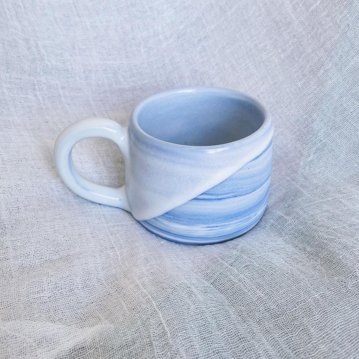 Blue swirls mug